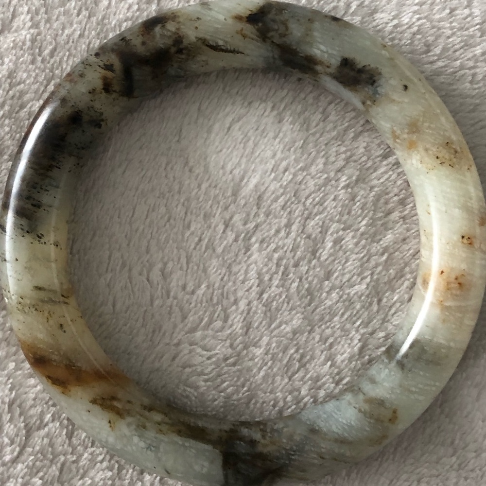Light Gray Jade Bangle Bracelet